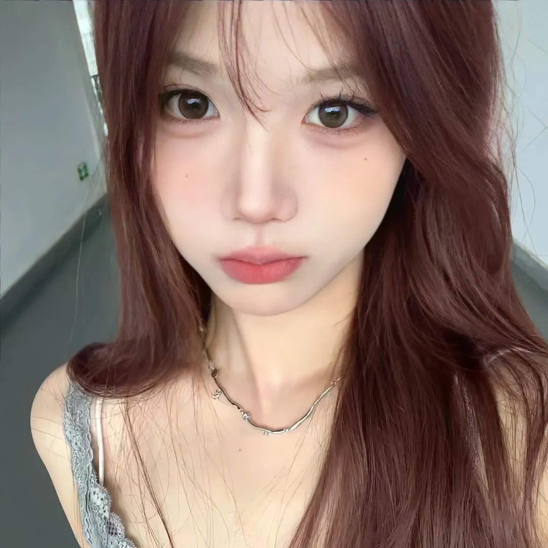 艾米丽·布莱尔的秘密